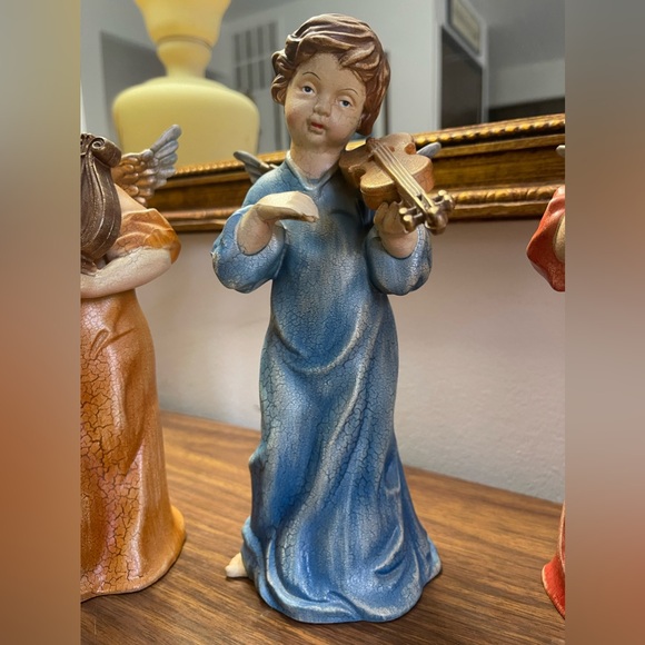 Unique angels statues playing , musical instruments - Picture 4 of 16